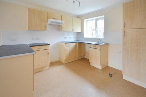 2 bedroom end of terrace house for sale, Woodhayes, Henstridge