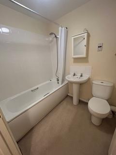 1 bedroom flat to rent, Oake Woods, Gillingham. SP8 4QS