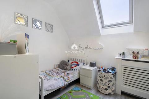 20 Samuel Manor, Springfield, Chelmsford, CM2 6PU