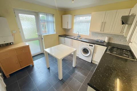 18 Bascott Road, Bournemouth, BH11 8RH