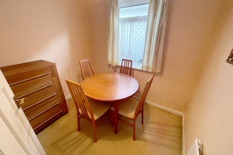 18 Bascott Road, Bournemouth, BH11 8RH