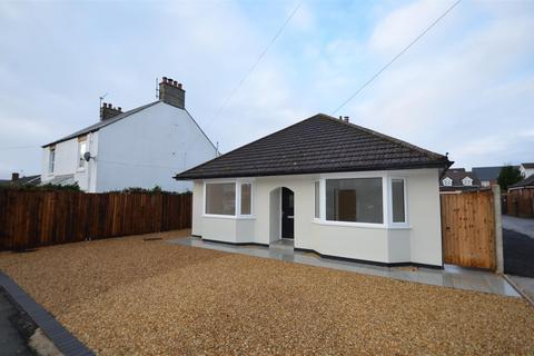 3 bedroom detached bungalow for sale, Hitchin Lane, Clifton