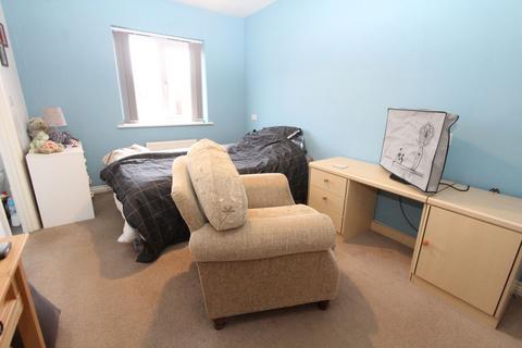 38 The Breeze, Brierley Hill, DY5 3AG