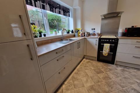 undefined, Exeter EX4