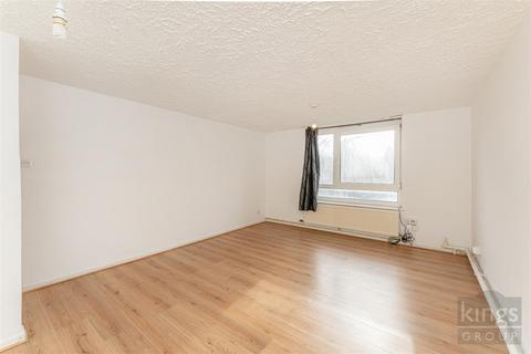 42 Altair Close, London, N17 0BW
