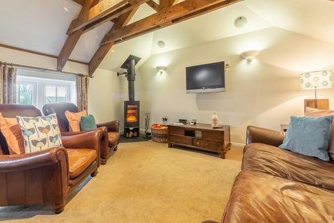 3 bedroom barn conversion to rent, Gonwin Manor Drive, Carbis Bay TR26