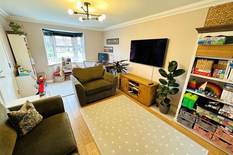 63 Station Road, Hambleton, Selby, YO8 9HY