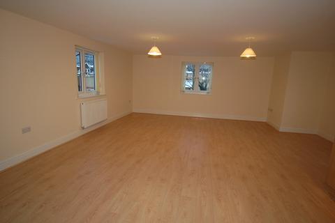 3 bedroom apartment for sale, Mill Park Gardens, Mildenhall, Bury St. Edmunds, Suffolk, IP28