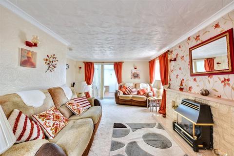 4 bedroom detached house for sale, Park Lane, Castle Donington