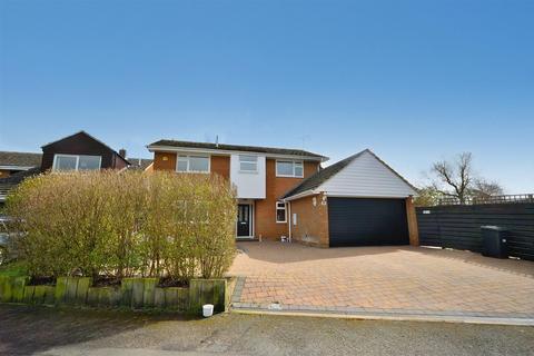 4 bedroom detached house to rent, High Stack, Long Buckby, NN6