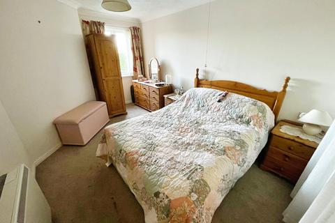 1 bedroom retirement property for sale, Arkle Court, The Holkham, Vicars Cross, Chester, CH3