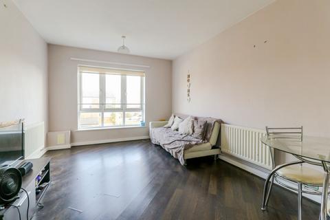 1 bedroom flat for sale, Collinson Court, EN3