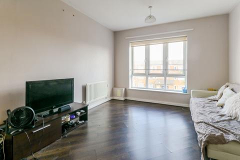 1 bedroom flat for sale, Collinson Court, EN3