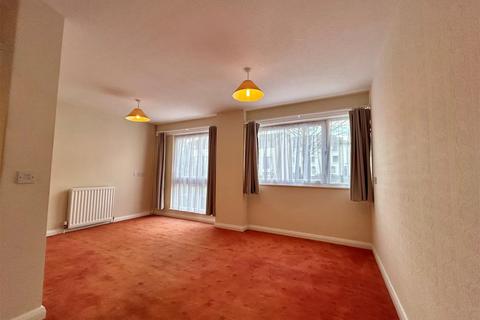 4 bedroom house to rent, Birnam Square, Maidstone ME16