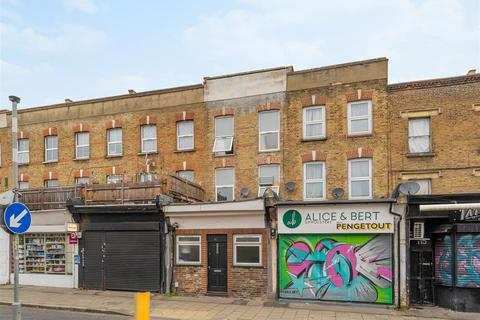 undefined, Maple Road, London, SE20