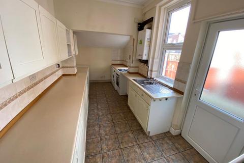 2 bedroom terraced house to rent, Bennett Street, Long Eaton, NG10