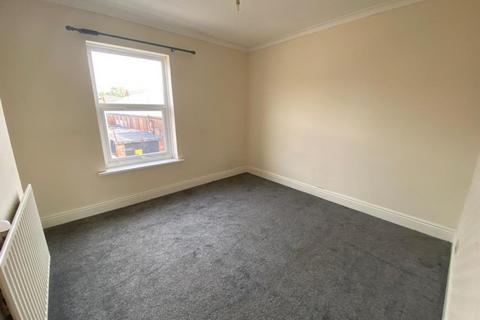 2 bedroom terraced house to rent, Bennett Street, Long Eaton, NG10