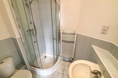 10 Ashdene Gardens, Reading, RG30 2EP