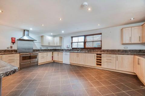 5 bedroom detached house for sale, Coach Road, Whitby YO22