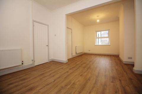 3 bedroom terraced house to rent, Pearl Street, Adamsdown, CF24 1PJ