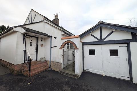 2 bedroom cottage for sale, The Dingle, Haslington, Crewe