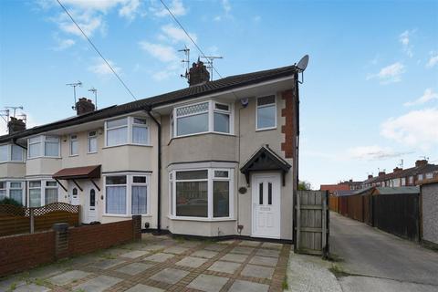 3 bedroom end of terrace house for sale, Woodlands Road, Hull