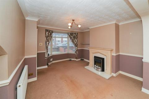 3 bedroom end of terrace house for sale, Woodlands Road, Hull