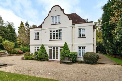 undefined, 77 Ivy Drive, Lightwater GU18