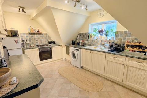 undefined, 77 Ivy Drive, Lightwater GU18