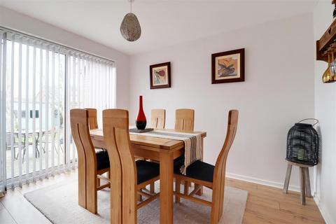 14 Ash Avenue, Elloughton, Brough, HU15 1LF