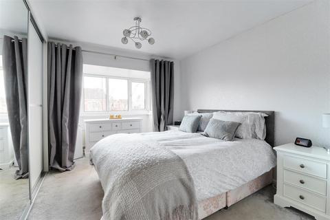 14 Ash Avenue, Elloughton, Brough, HU15 1LF