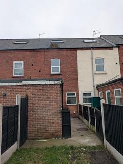 3 bedroom terraced house to rent, Eastwood Street, Nottingham NG6