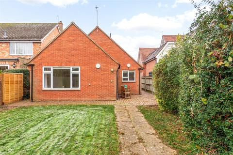 2 bedroom bungalow for sale, Churchway, Haddenham, Aylesbury, Buckinghamshire, HP17