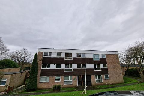 2 bedroom flat to rent, High Meadows, Wolverhampton WV6