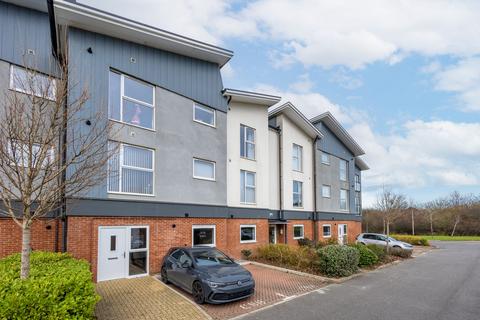 2 bedroom flat for sale, Hawker 6, Folkestone CT18