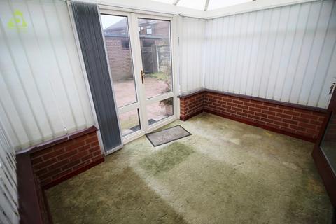 2 bedroom bungalow for sale, Collingwood Way, Westhoughton, BL5 3TS