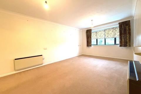 1 bedroom apartment to rent, Manor Court Lodge, South Woodford, E18