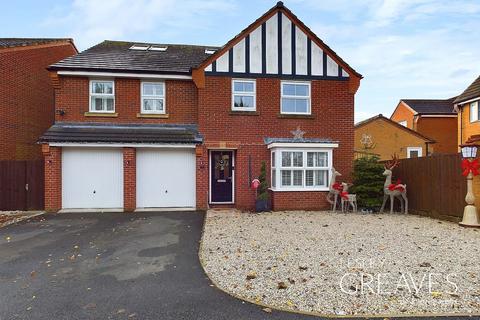 6 bedroom detached house for sale, Bradstone Drive, Mapperley, Nottinghamshire