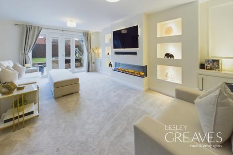 6 bedroom detached house for sale, Bradstone Drive, Mapperley, Nottinghamshire