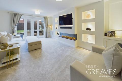 55 Bradstone Drive, Mapperley, Nottingham, NG3 5SY