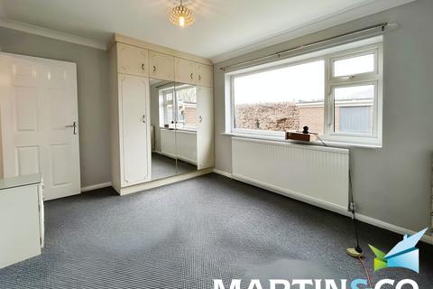 2 bedroom detached bungalow to rent, Netherley Brow, Wakefield WF5