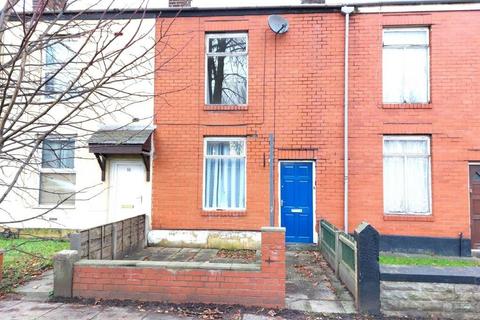 2 bedroom terraced house to rent, Spring Lane, Radcliffe