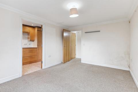 1 bedroom ground floor flat for sale, Sir John Newsom Way, Welwyn Garden City