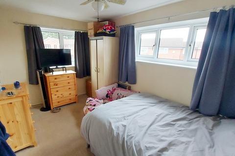 1 bedroom semi-detached house for sale, Newsham Close, Widnes