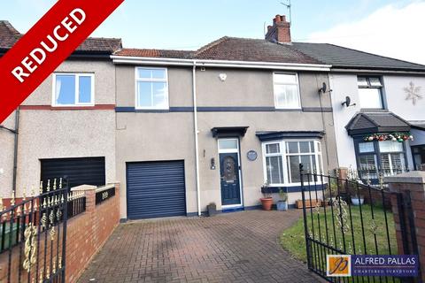 3 bedroom semi-detached house for sale, Givens Street, Roker