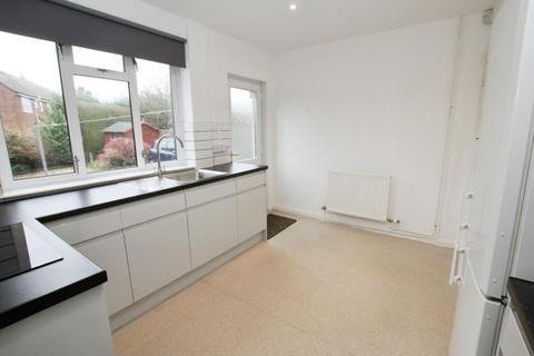 3 bedroom semi-detached house to rent, Northcote Road, Bristol BS16