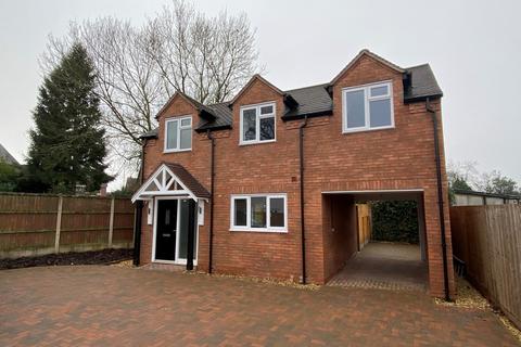 2 bedroom detached house for sale, Ashbourne Road, Uttoxeter