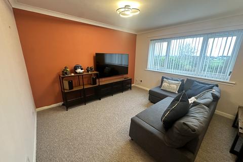 2 bedroom flat to rent, Blairbeth Road, Rutherglen G73