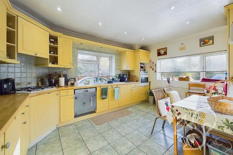 102 Halstead Road, Stanway, Colchester, CO3 0JR