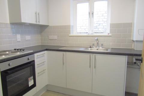 2 bedroom flat to rent, Wellesley Road, Clacton-on-Sea CO15